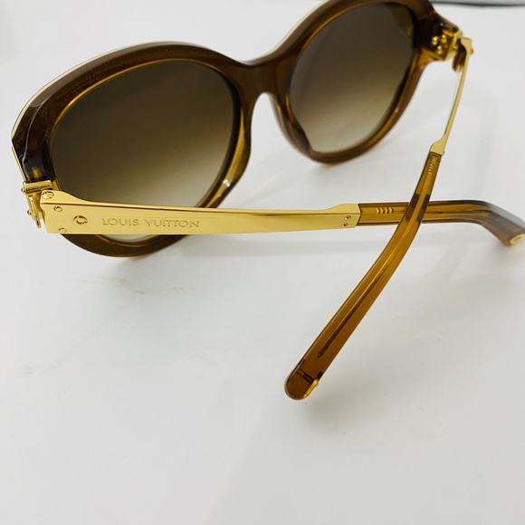 LOUIS VUITTON Soupçon SUNGLASSES  +  (case & box) - Picture 4 of 8